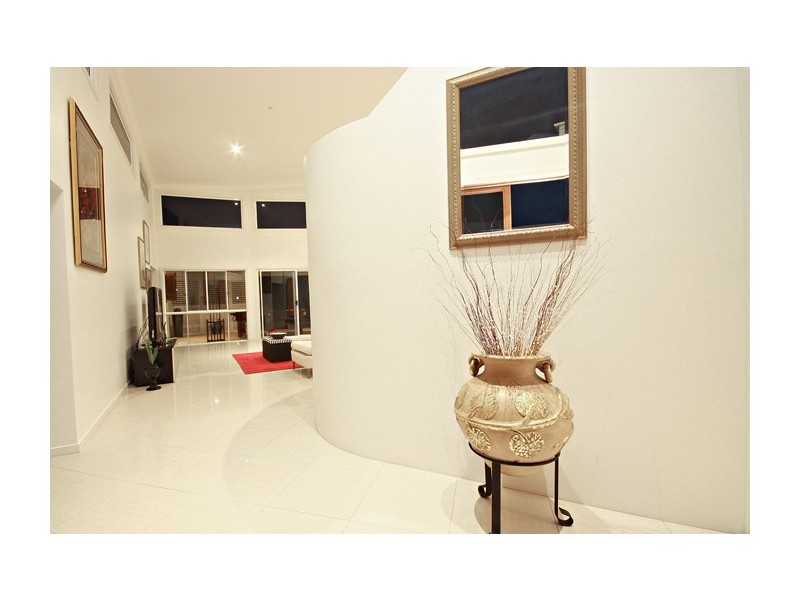 16 Jay Close, Buderim QLD 4556