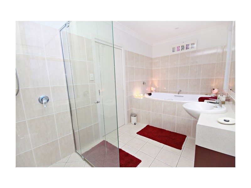 16 Jay Close, Buderim QLD 4556