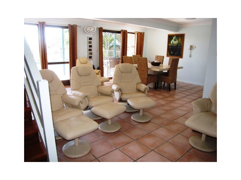 75 Cootamundra Drive, Mountain Creek QLD 4557