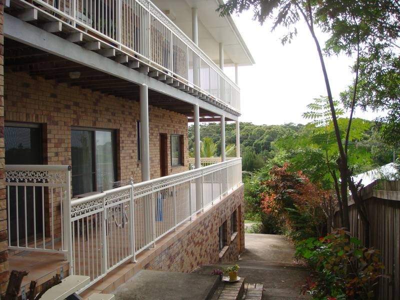 7 Yakola Parade, Alexandra Headland QLD 4572
