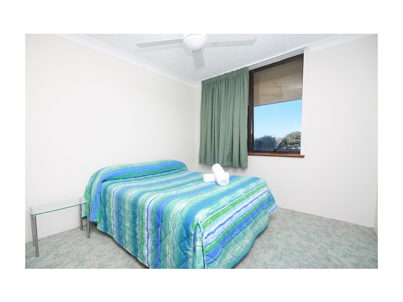 10/27 Majorca Isle, Sixth Avenue, Maroochydore QLD 4558