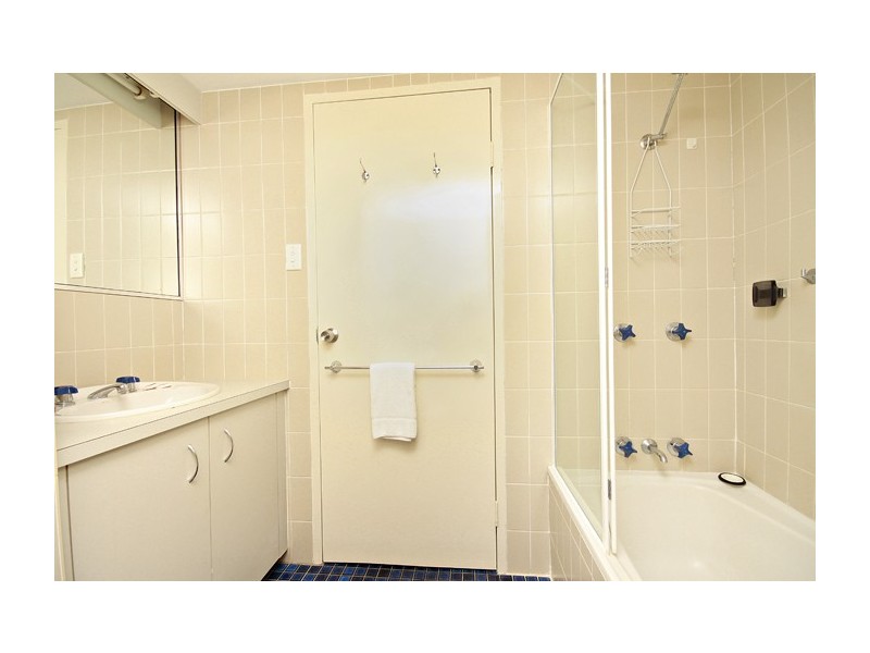 10/27 Majorca Isle, Sixth Avenue, Maroochydore QLD 4558