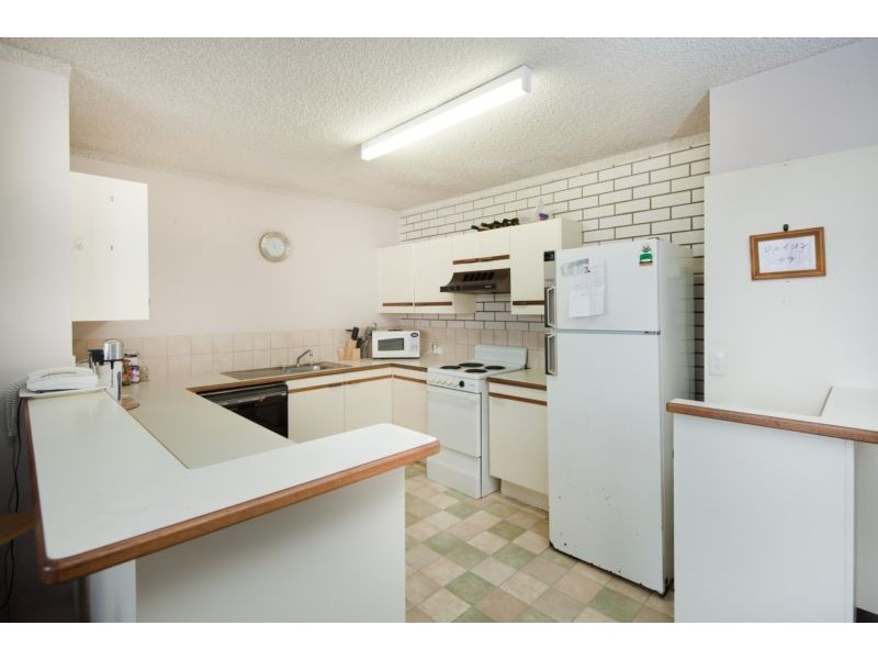4/143 Robina Gardens, Bundilla Boulevard, Mountain Creek QLD 4557