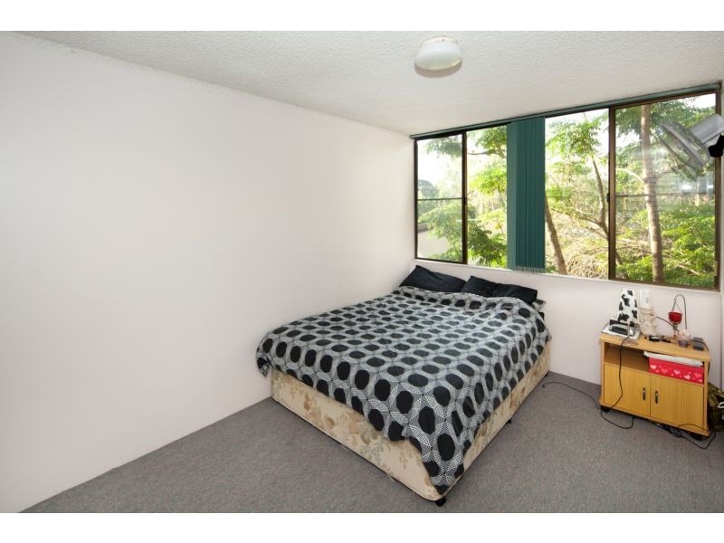 4/143 Robina Gardens, Bundilla Boulevard, Mountain Creek QLD 4557