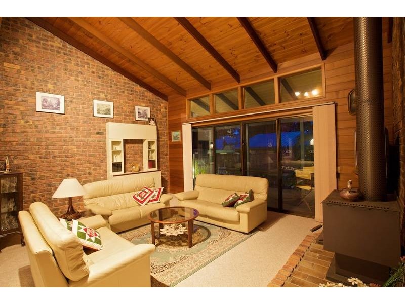 21 Victor Street, Alexandra Headland QLD 4572