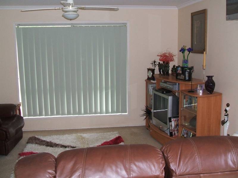 4 Levy Court, Kuluin QLD 4558