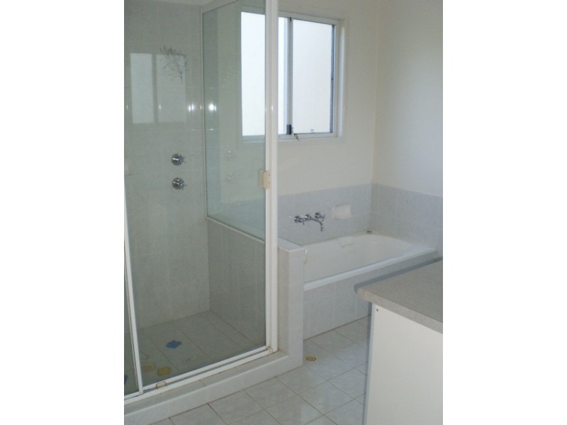 4/17-19 Maroochy Waters Drive, Maroochydore QLD 4558