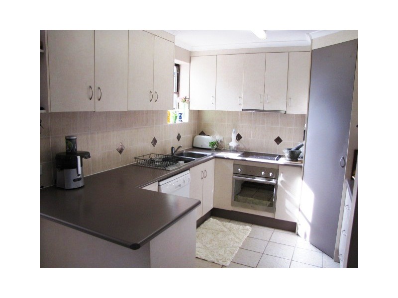 3/41 Quiet Waters East, Bradman Avenue, Maroochydore QLD 4558