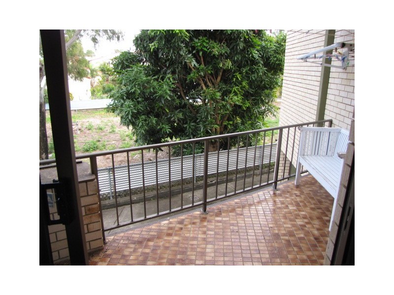 3/41 Quiet Waters East, Bradman Avenue, Maroochydore QLD 4558