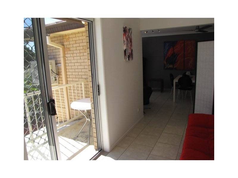5/11 Palmgrove, Pacific Terrace, Alexandra Headland QLD 4572