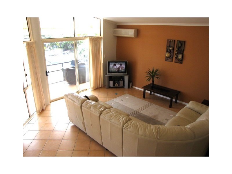 5/6 Paradiso, Broadmeadows Road, Maroochydore QLD 4558