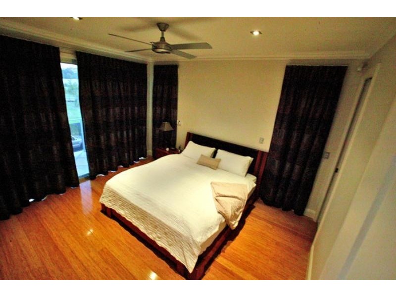 13 Cocos Court, Kawana Island QLD 4575