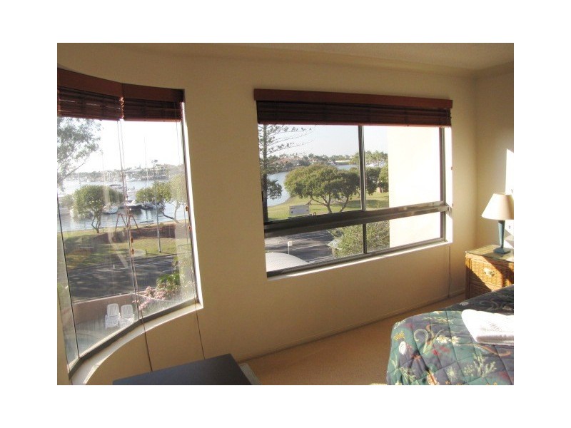 12/62 Riverdance Apartments, River Esplanade, Mooloolaba QLD 4557