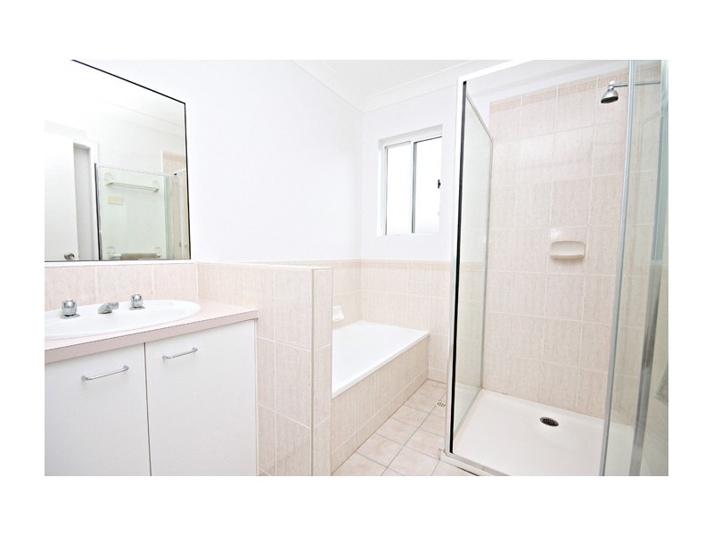 1/139 U1 Waterview Terraces; 139 Tepequar Dr, Maroochydore QLD 4558