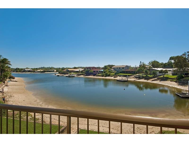 4/12 Oria Del Mar 12 Pangarinda Place, Mooloolaba QLD 4557