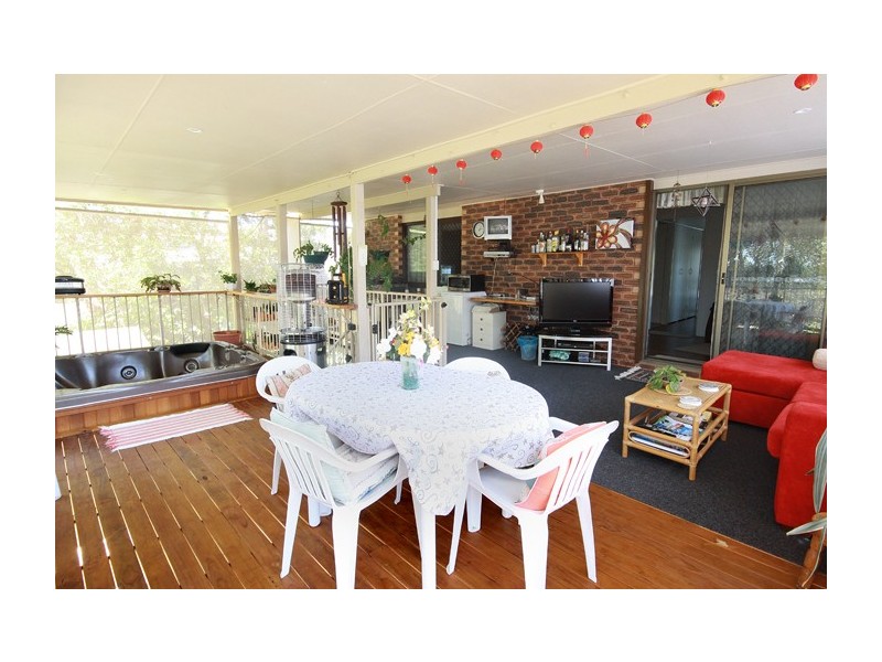 18 Broadsea Avenue, Maroochydore QLD 4558
