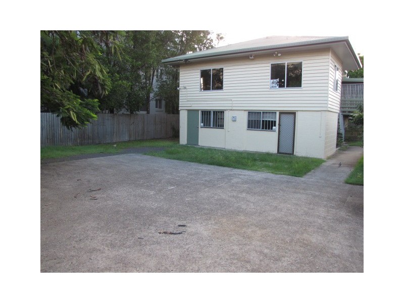 44 Burnett Street, Mooloolaba QLD 4557