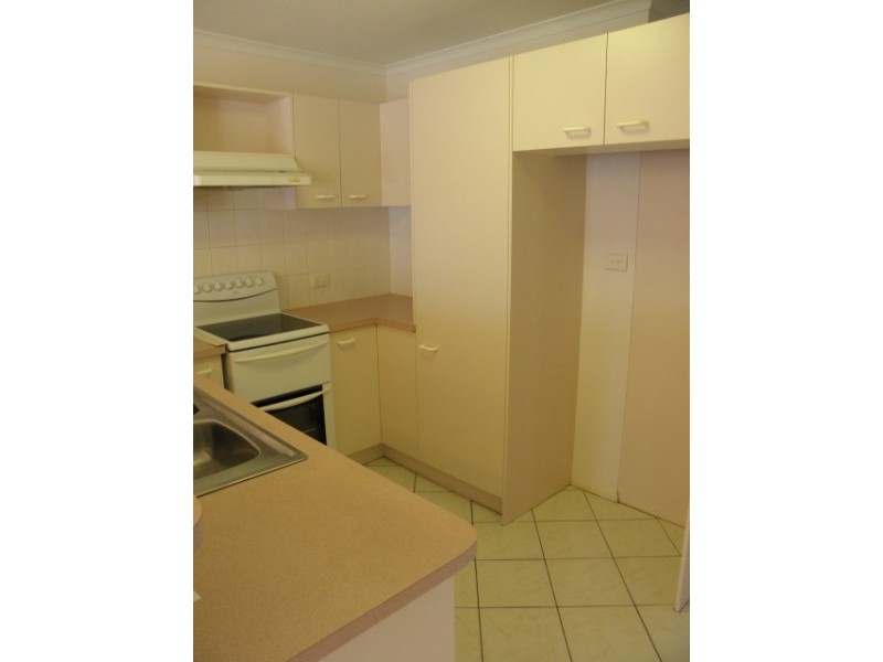 7/9 “Maxwellton” 9 Denna St, Maroochydore QLD 4558