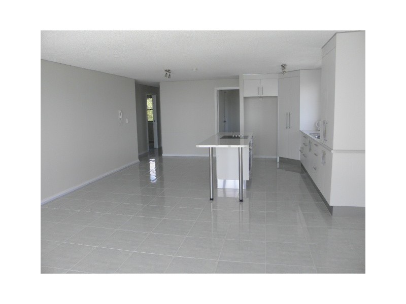 Alexandra Headland QLD 4572