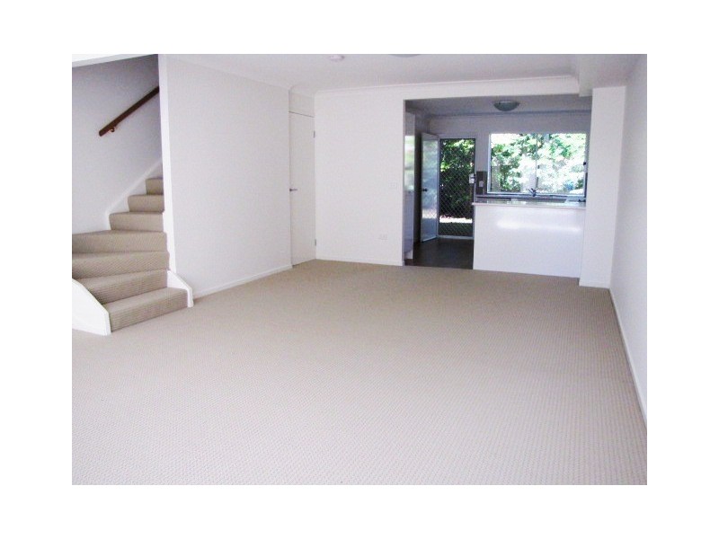 2/139 Waterview Terraces, Tepequar Drive, Maroochydore QLD 4558