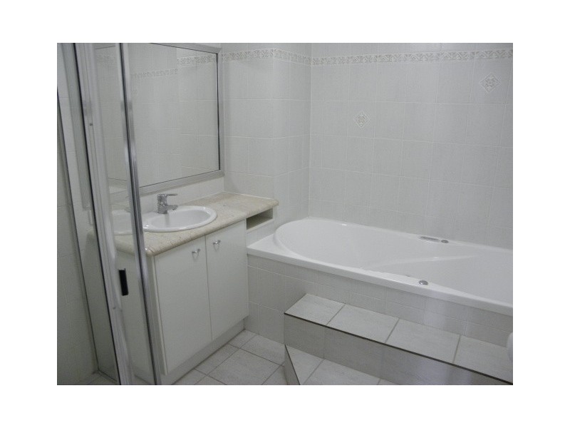 18/12 ‘Crystal Waters’ Picnic Point Esp, Maroochydore QLD 4558