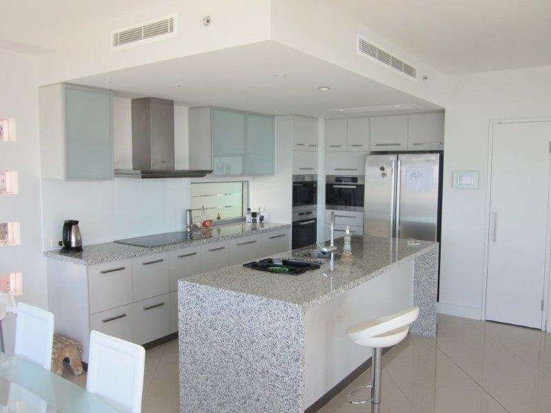 202/42 ‘Riva’ Duporth Av, Maroochydore QLD 4558