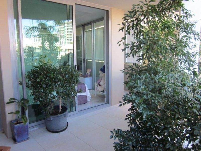 202/42 ‘Riva’ Duporth Av, Maroochydore QLD 4558