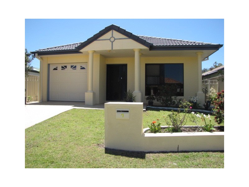 7 Croton Place, Currimundi QLD 4551