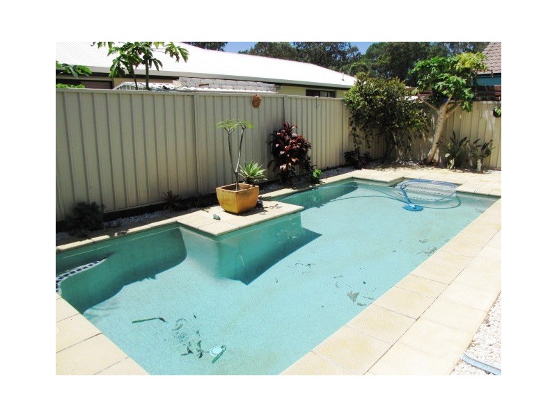 7 Croton Place, Currimundi QLD 4551
