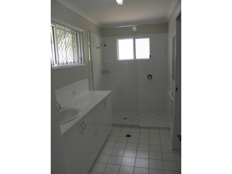 2/37 Anzac Avenue, Maroochydore QLD 4558