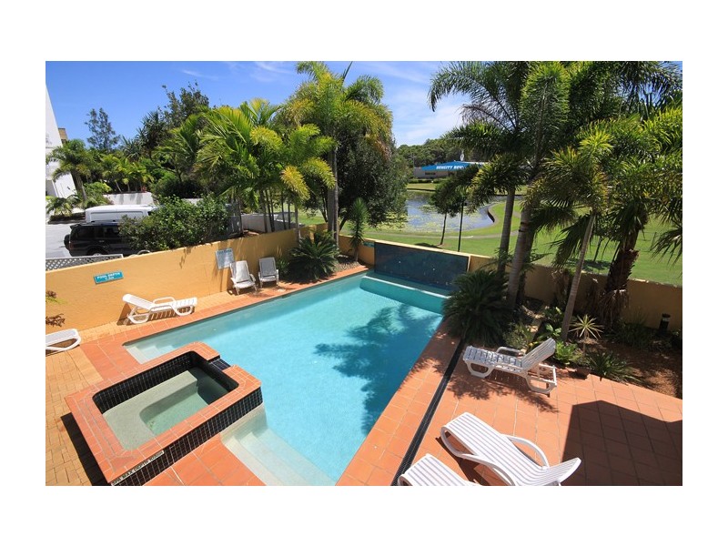 9/136 Ocean Boulevard, Alexandra Parade, Alexandra Headland QLD 4572