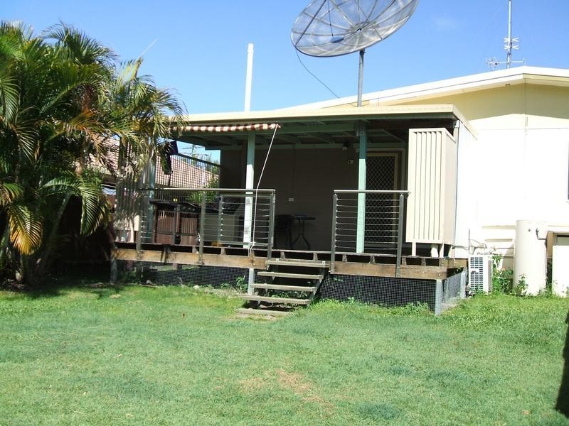 1/34 Cypress Place, Yorlambu Parade, Maroochydore QLD 4558