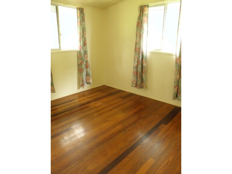 21 Broadwater Avenue, Maroochydore QLD 4558