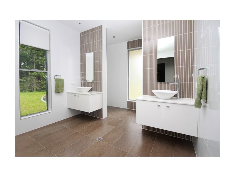 43 Monarch Place, Mons QLD 4556