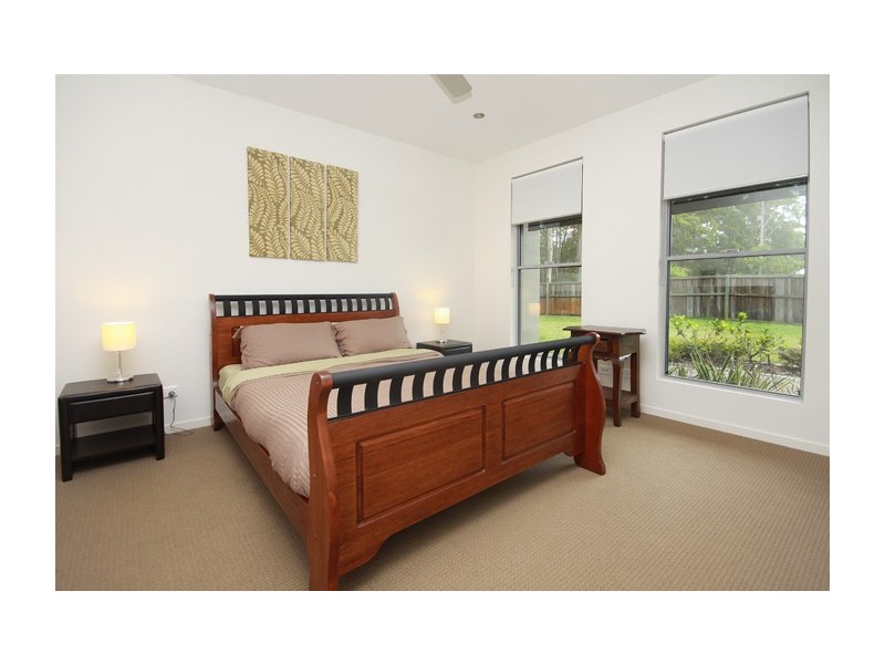 43 Monarch Place, Mons QLD 4556