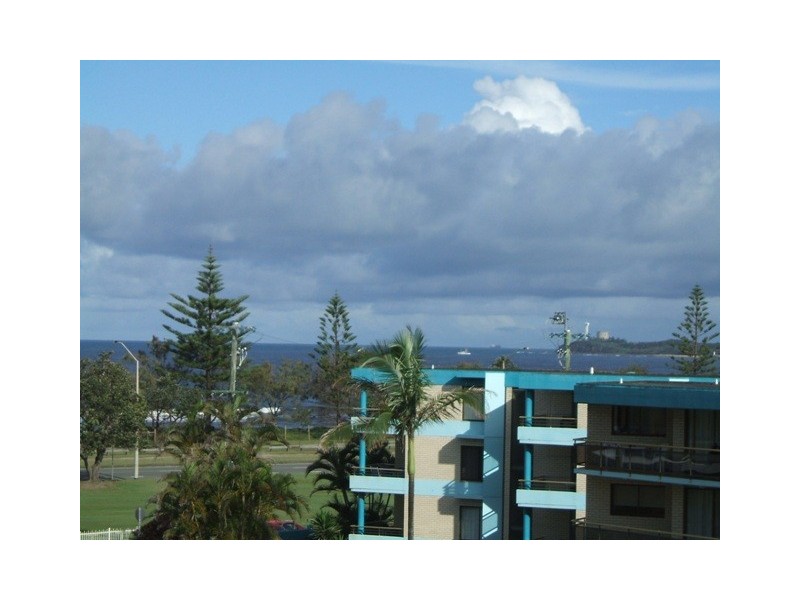 423/10 Lagoons at Seaforth, Okinja Road, Alexandra Headland QLD 4572