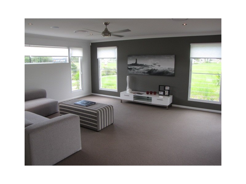 19 Forest Pines Boulevard, Forest Glen QLD 4556