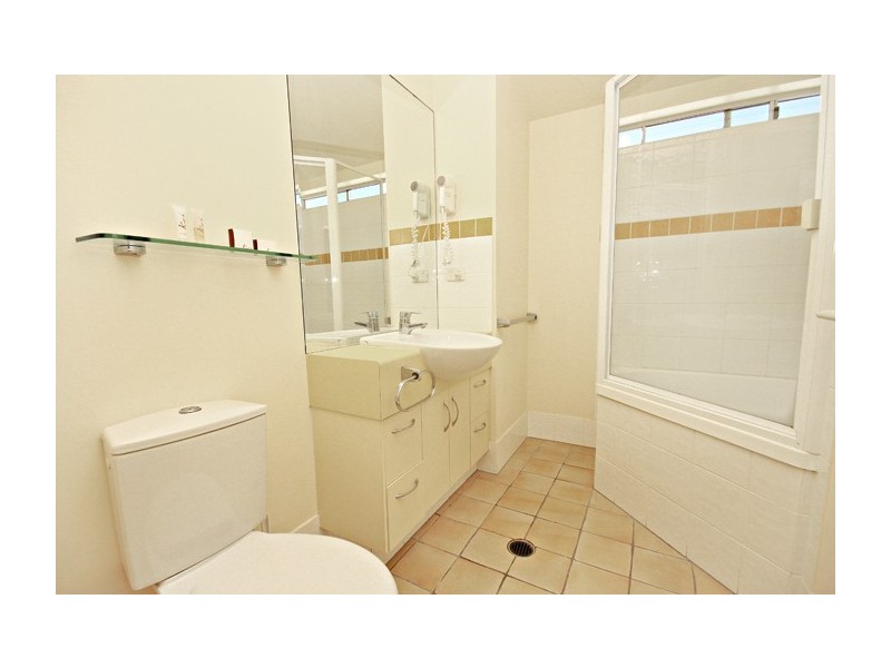 402/180 Alexandra Beach Resort, Alexandra Parade, Alexandra Headland QLD 4572