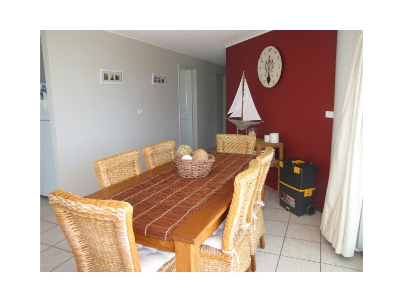 18/19 Chateau Royale, Memorial Avenue, Maroochydore QLD 4558