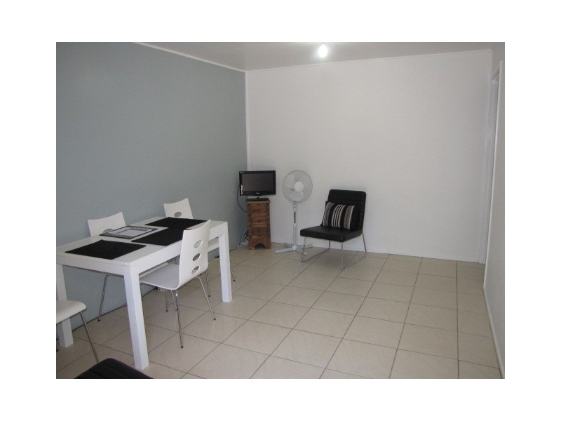 2/25 Selma, Hinley Avenue, Maroochydore QLD 4558