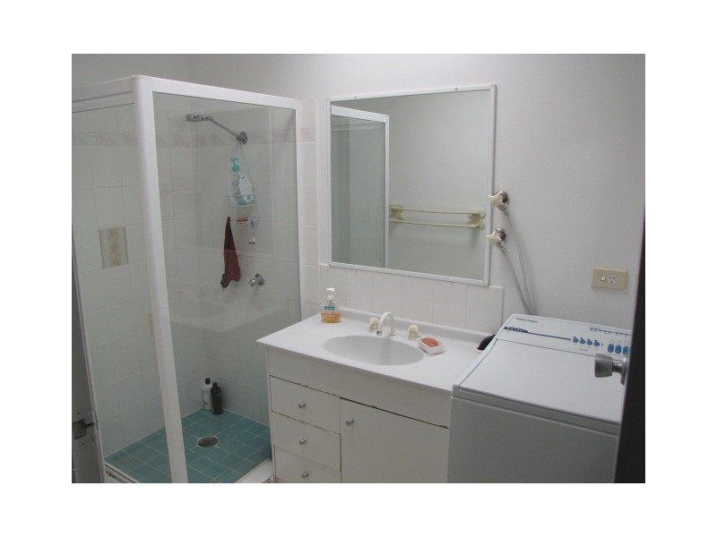 2/25 Selma, Hinley Avenue, Maroochydore QLD 4558