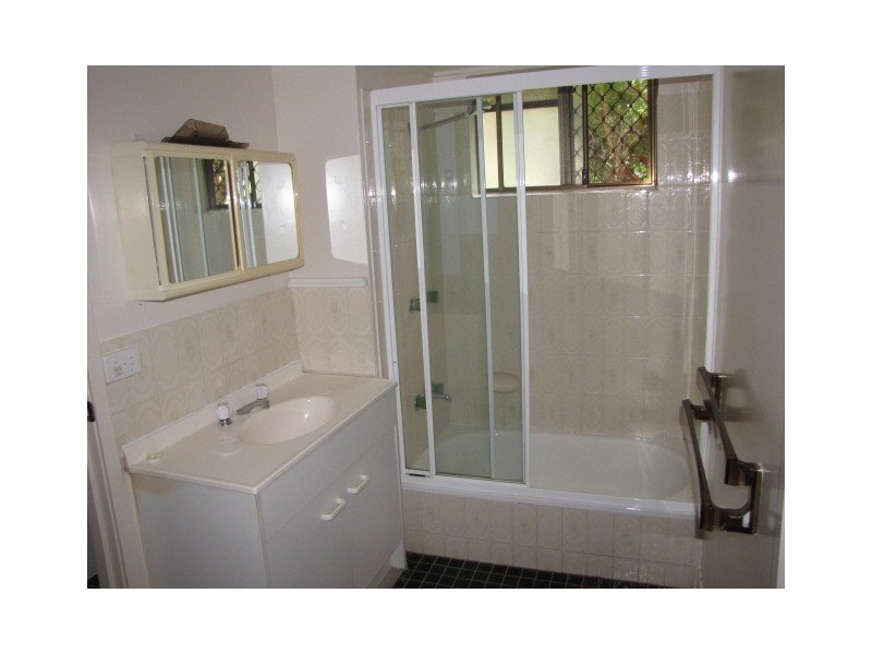 2/141 Myloola, Duporth Avenue, Maroochydore QLD 4558