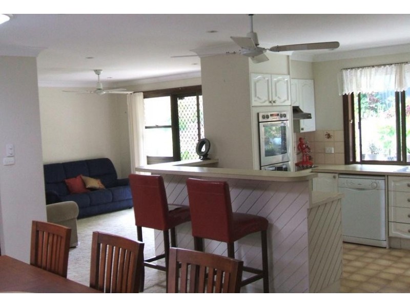 141 Tallowwood Drive, Kuluin QLD 4558