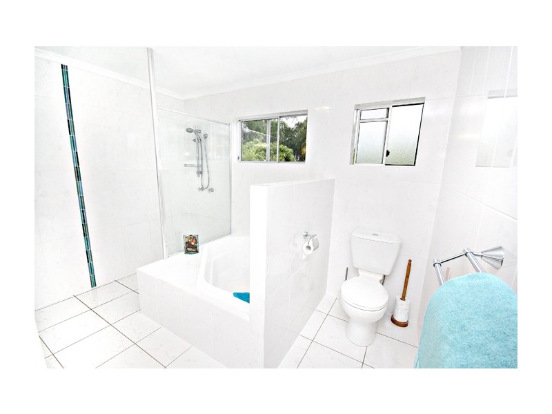 73 Hobbs Road, Buderim QLD 4556