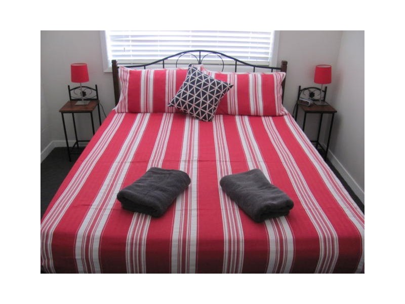 8/11 Palm Grove, Pacific Terrace, Alexandra Headland QLD 4572