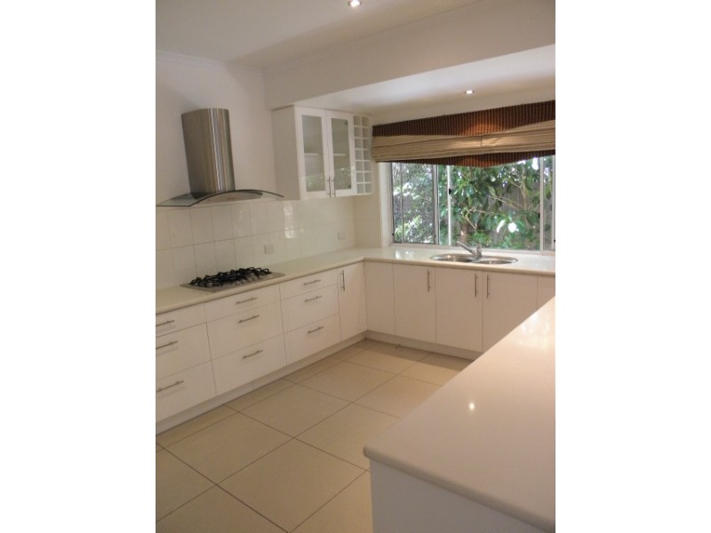 2/15 Broadwater Avenue, Maroochydore QLD 4558