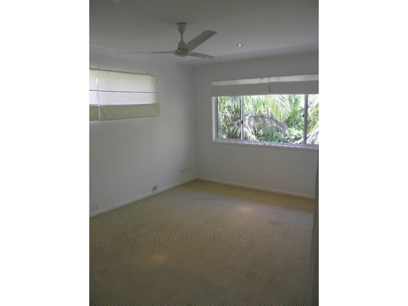 2/15 Broadwater Avenue, Maroochydore QLD 4558