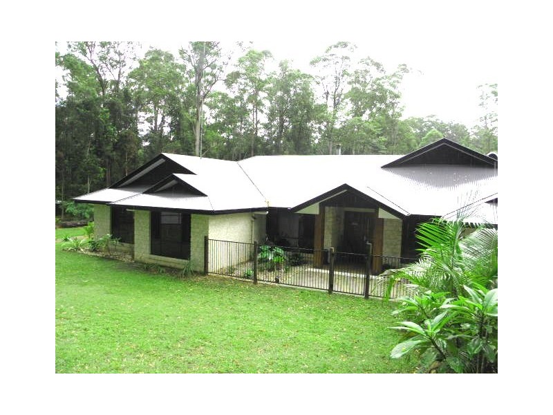 122 Main Creek Road, Tanawha QLD 4556