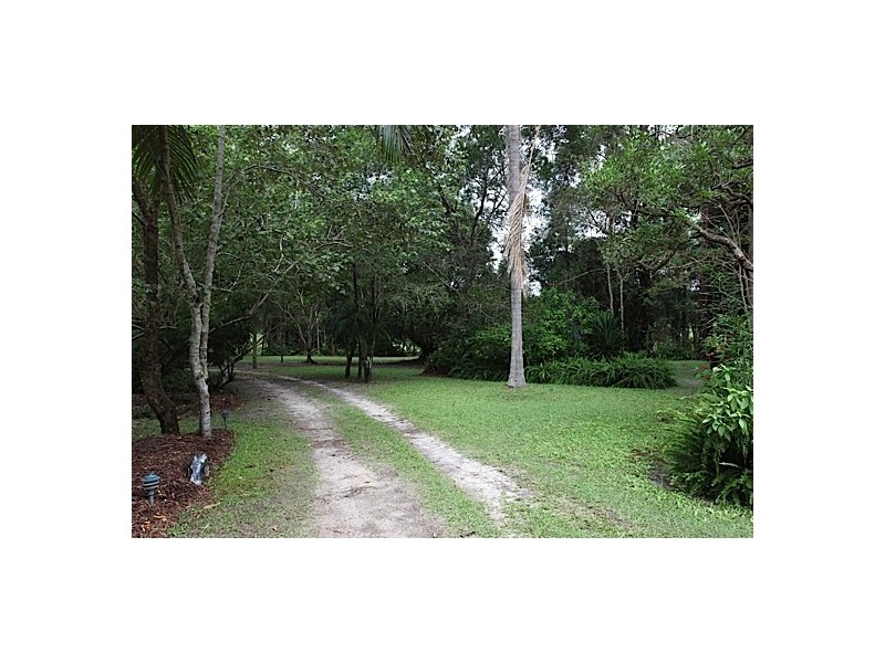 345 Old Bruce Highway,, Tanawha QLD 4556