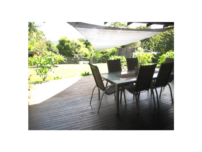 9 Bli Bli Road, Bli Bli QLD 4560